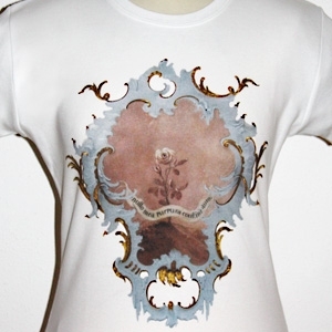 T-Shirt tailliert  "Barock-Rose"